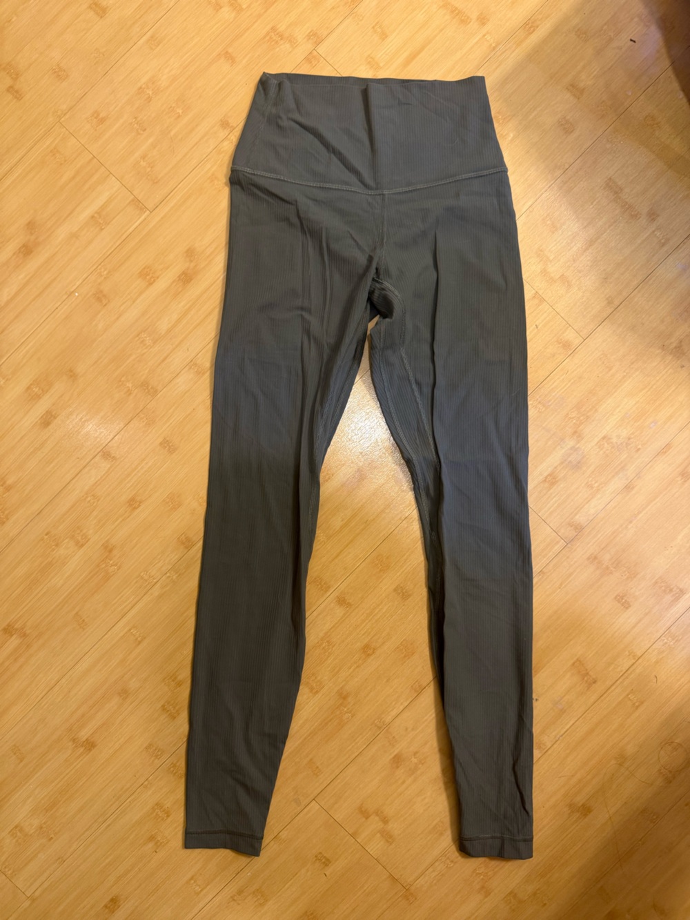 Lululemon Align Ribbed Green - Size 4